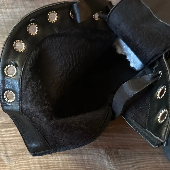 Black Pearl Embellished Women's Boots - Picture 6 of 6